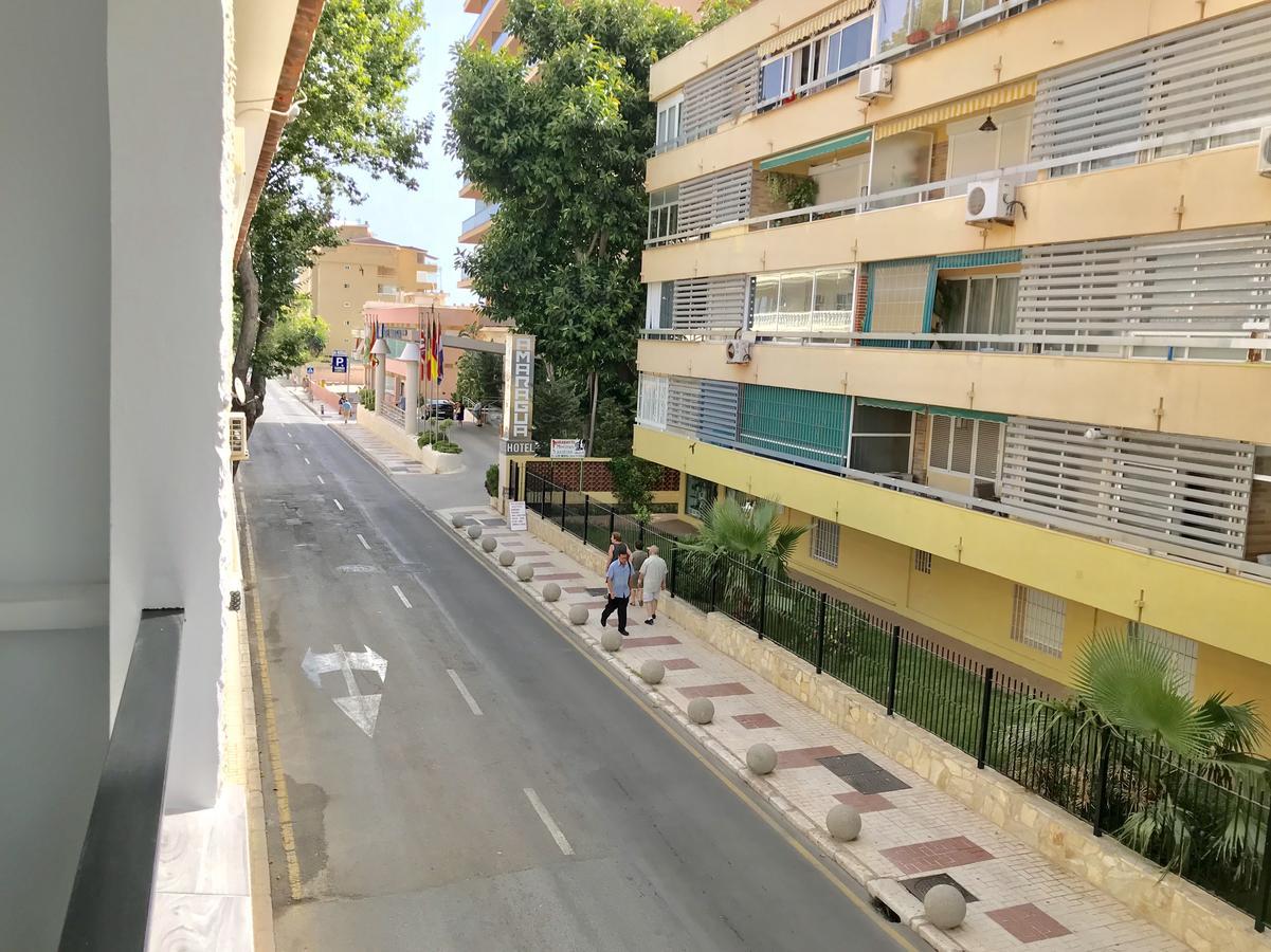 Zenmarina 614 Playa Carihuela Apartman Torremolinos Kültér fotó