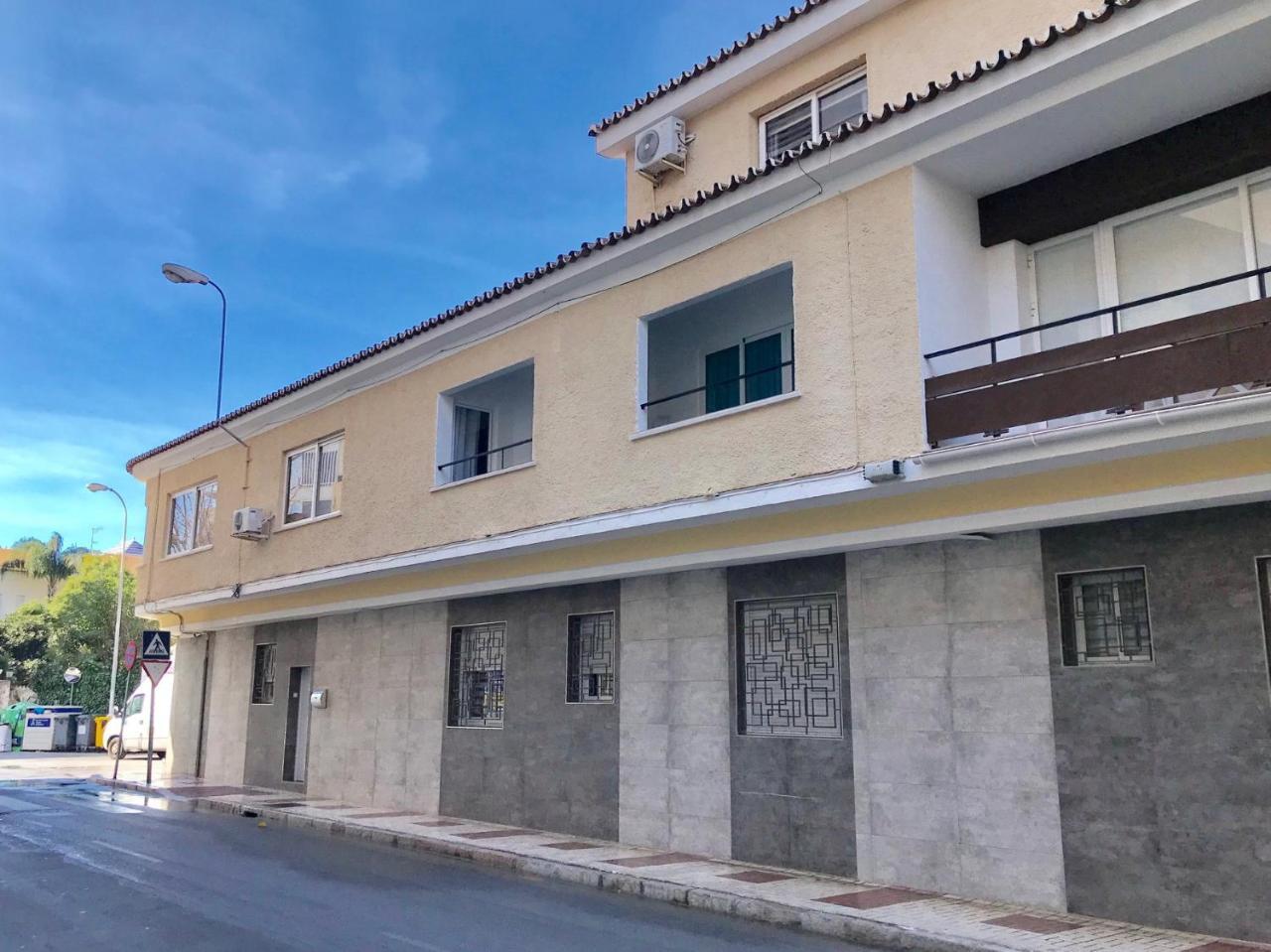 Zenmarina 614 Playa Carihuela Apartman Torremolinos Kültér fotó